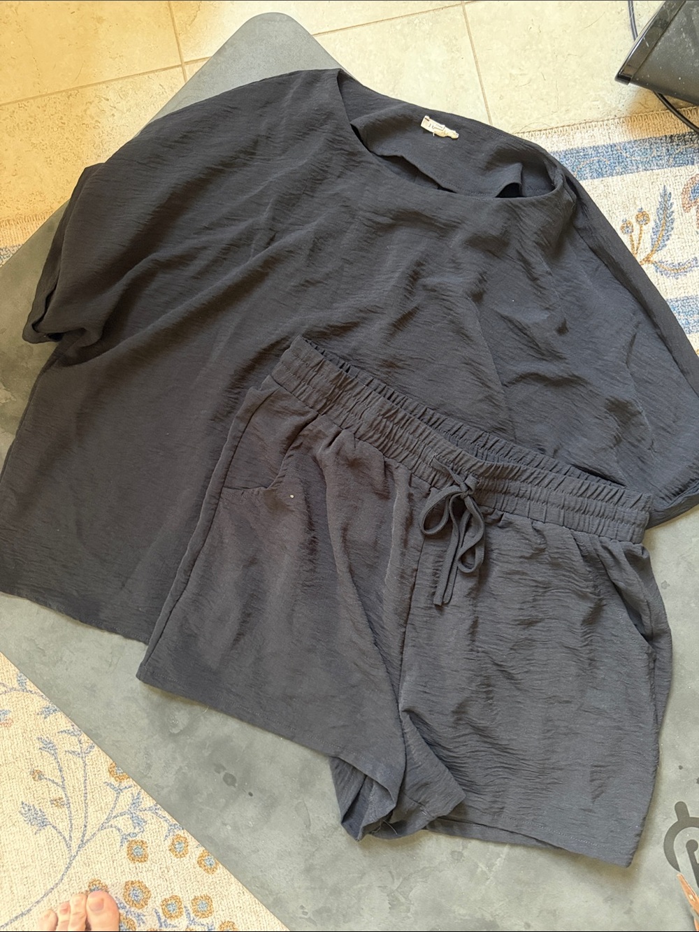 JODIFL Black Casual Top with Tag Detail
